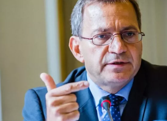 Une tribune, à l'initiative de Patrick Karam, dans "Le Monde" fustige les politiques menées dans les Outre-mer