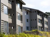 Nouvelle-Calédonie : Le Congrès adopte une réforme pour sauver l’aide au logement sur l’archipel