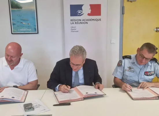 L'Académie de La Réunion et la Gendarmerie nationale renforcent leur partenariat pour la sécurité autour des établissements scolaires