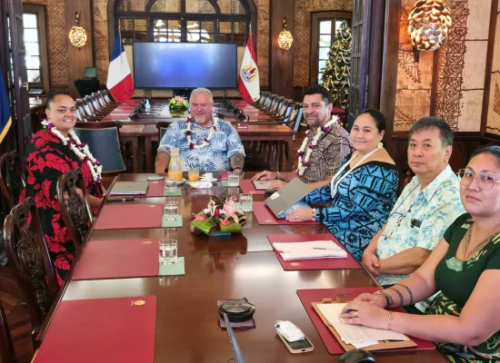 Pêche : Vers un « protocole d’accord » entre la Polynésie et les Îles Cook sur le développement durable et la gestion des ressources marines