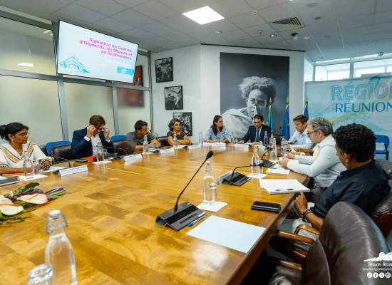 La Région Réunion et le BRGM signent un contrat stratégique pour la période 2025 - 2028