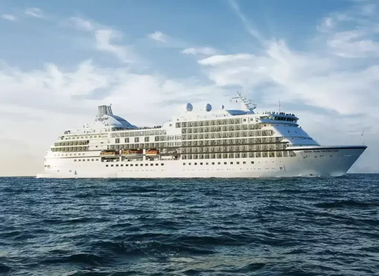 Tourisme : Mayotte ouvre sa saison des croisières avec l’escale du Seven Seas Navigator