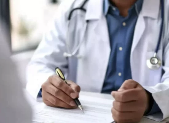 Psychiatre tué en Guadeloupe: une marche blanche contre le "sentiment d'insécurité"