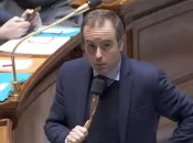 Venezuela: Le Premier ministre Sébastien Lecornu dénonce une opération militaire américaine "illégale"