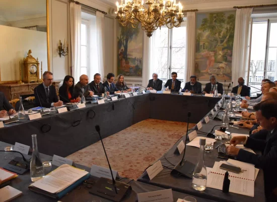 Sommet sur la Nouvelle-Calédonie : Achevées dans la nuit de samedi à dimanche, les discussions reprennent ce matin à Paris