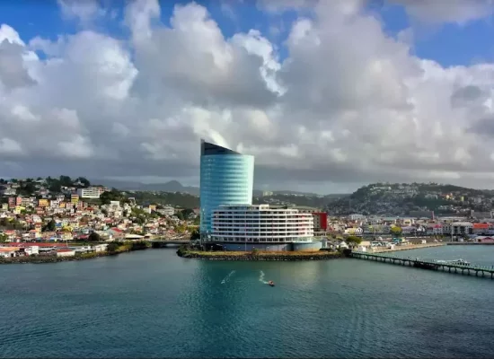 Martinique : L’activité économique poursuit son repli au troisième trimestre 2025