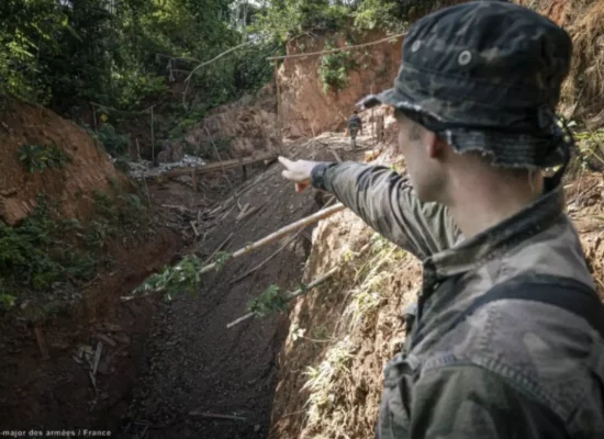 Guyane : une opération contre l'orpaillage illégal a permis de démanteler 88 sites illégaux, pour un préjudice de 16 millions d'euros