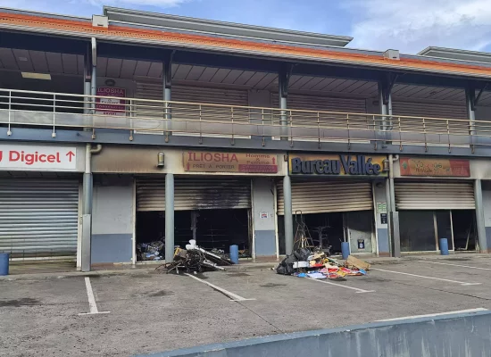 Budget : Le gouvernement abandonne le projet de surprime"émeutes" dans les contrats d'assurance au profit d'un "fonds émeutes"