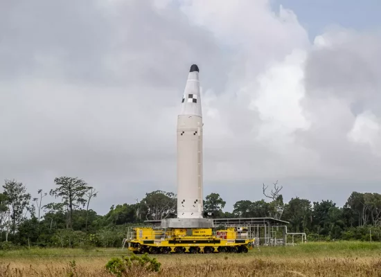 « Émotion et stress » dans les ateliers des « boosters » d'Ariane 6, avant un vol pionnier