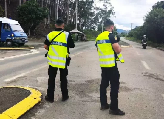 Nouvelle-Calédonie - Verrous de Saint-Louis : des postes mobiles remplacent les installations fixes