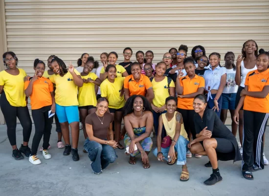 Guadeloupe : Esansyèl, un programme pour révéler la force et la voix des jeunes filles guadeloupéennes fait sa journée de clôture au Mémorial ACTe