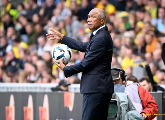 Football - Ligue 1: Antoine Kombouaré remplace Stéphane Gilli comme entraîneur du Paris FC