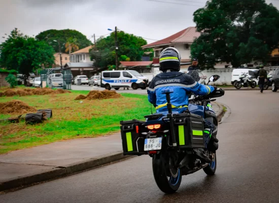 Guyane : homicides et vols à main armée en baisse en 2025 mais violence endémique persistante
