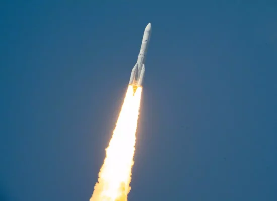 Tir réussi pour Ariane 6 et son premier lancement de satellites d'Amazon Leo