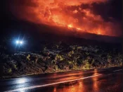 Éruption du Piton de la Fournaise: Une coulée de lave en passe de couper la route reliant le sud à l'est de La Réunion