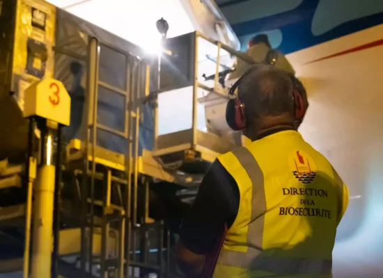 Polynésie : Contrôles bio-sécuritaires renforcés pour les navires et avions entrant sur le territoire