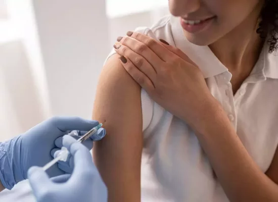 La Réunion : Une campagne de vaccination déployée contre les HPV et les méningocoques pour 14 000 élèves à partir du 23 mars