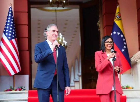 Etats-Unis et Venezuela vont rétablir des relations diplomatiques