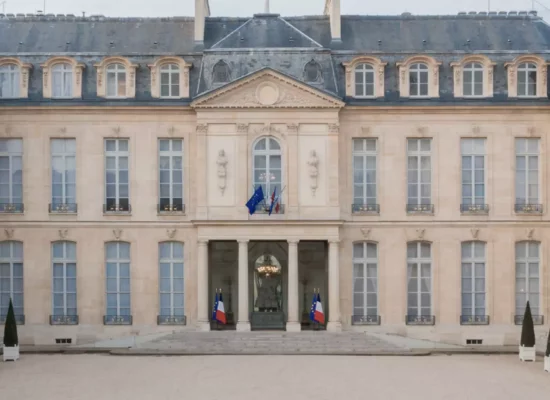 Une réunion de travail avec des maires, y compris des Outre-mer prévue par Emmanuel Macron le 16 avril