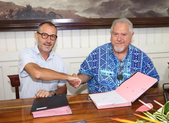Polynésie française :&nbsp;COSMer, une coopération renforcée pour la protection de l’océan et le développement de l’économie bleue