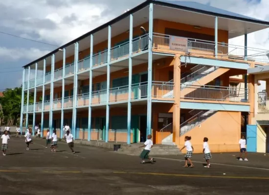 Face à la baisse démographique, l'Éducation teste, en Martinique, une nouvelle méthode de carte scolaire