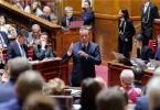 Nouvelle-Calédonie : le gouvernement engagé dans un contre-la-montre incertain au Parlement