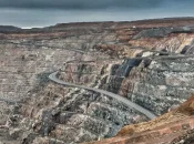 Australie : le gouvernement ordonne à des actionnaires liés à la Chine de vendre leurs parts de terres rares