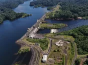 SÉRIE. Infrastructure en Outre-mer : Le barrage de Petit-Saut, en Guyane, un choix hydroélectrique visionnaire quarante ans avant la transition énergétique