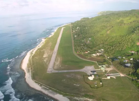 Polynésie : État et gouvernement local mobilisent 1,2 milliard de Fcfp pour moderniser l’aéroport de Rurutu aux Australes