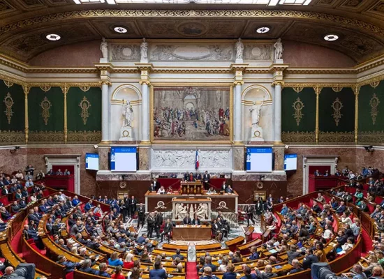 Loi de programmation militaire, Réforme du corps électoral en Nouvelle-Calédonie et une proposition de loi sur la chlordécone inscrites à l'agenda de l'Assemblée nationale