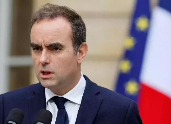 Le Premier Ministre Sébastien Lecornu veut un «changement d'échelle de la réponse» au narcotrafic