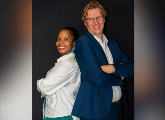 En Guyane, Naiké Bouchaut, expert-comptable, Commissaire aux comptes et Présidente de l’ordre des experts comptables et Grégory Routard, Directeur régional des finances publiques misent sur une coopération gagnante au service de l’économie du territoire
